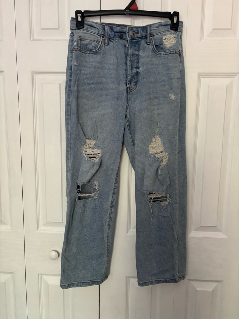 wild fable Light Wash Distressed Boyfriend Jeans